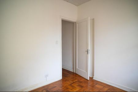 Casa à venda com 170m², 3 quartos e 3 vagas Casa à venda com 170m², 3 quartos e 3 vagasQuarto 1