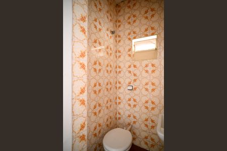 Casa à venda com 170m², 3 quartos e 3 vagas Casa à venda com 170m², 3 quartos e 3 vagasLavabo