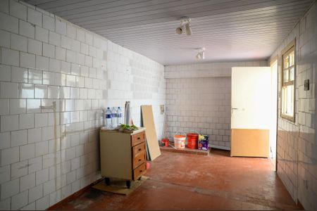 Casa à venda com 170m², 3 quartos e 3 vagas Casa à venda com 170m², 3 quartos e 3 vagasDepósito