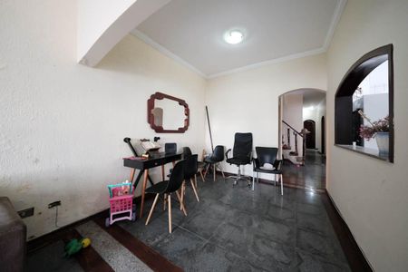 Sala de casa para alugar com 4 quartos, 250m² em Parque Boturussu, São Paulo