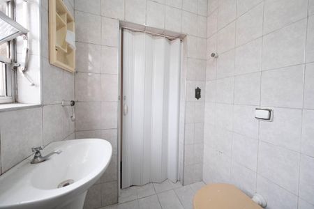 Casa para alugar com 45m², 2 quartos e sem vagaBanheiro da Suíte