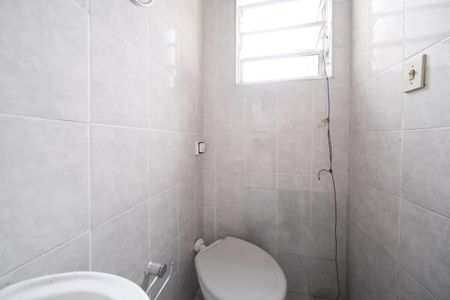 Casa para alugar com 45m², 2 quartos e sem vagaBanheiro