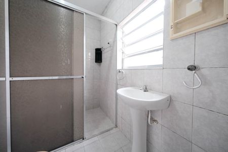 Casa para alugar com 45m², 2 quartos e sem vagaBanheiro da Suíte