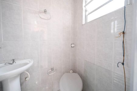 Casa para alugar com 45m², 2 quartos e sem vagaBanheiro