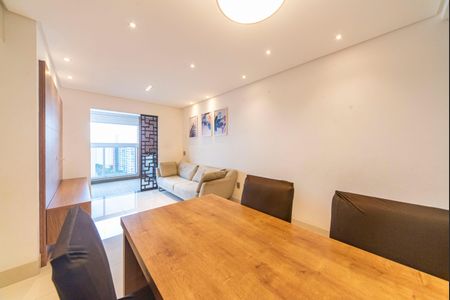 Apartamento à venda com 74m², 2 quartos e 2 vagas Apartamento à venda com 74m², 2 quartos e 2 vagasSala