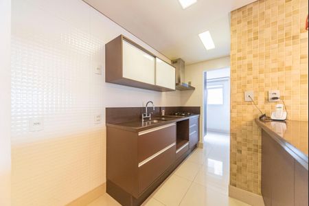 Apartamento à venda com 74m², 2 quartos e 2 vagas Apartamento à venda com 74m², 2 quartos e 2 vagasCozinha