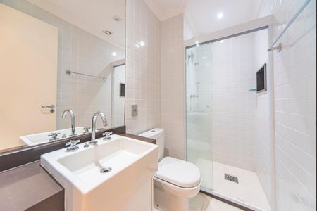 Apartamento à venda com 74m², 2 quartos e 2 vagas Apartamento à venda com 74m², 2 quartos e 2 vagasBanheiro