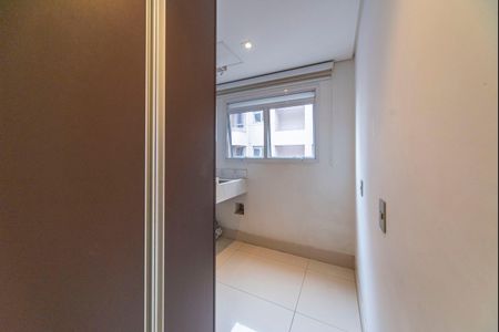 Apartamento à venda com 74m², 2 quartos e 2 vagas Apartamento à venda com 74m², 2 quartos e 2 vagasÁrea de Serviço