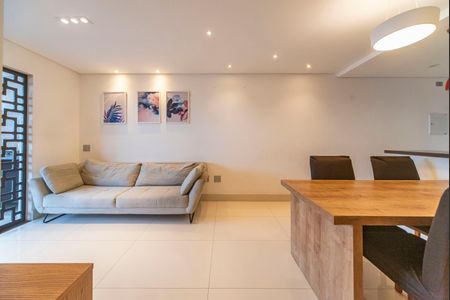 Apartamento à venda com 74m², 2 quartos e 2 vagas Apartamento à venda com 74m², 2 quartos e 2 vagasSala