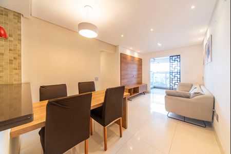 Apartamento à venda com 74m², 2 quartos e 2 vagas Apartamento à venda com 74m², 2 quartos e 2 vagasSala