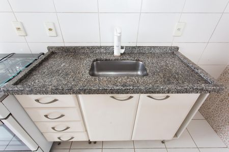 Apartamento para alugar com 45m², 2 quartos e sem vagaCozinha e Área de Serviço