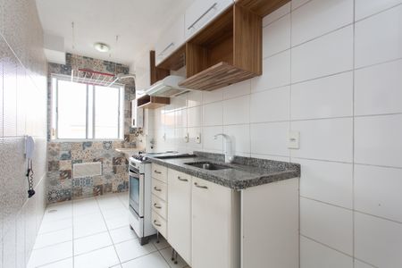 Apartamento para alugar com 45m², 2 quartos e sem vagaCozinha e Área de Serviço