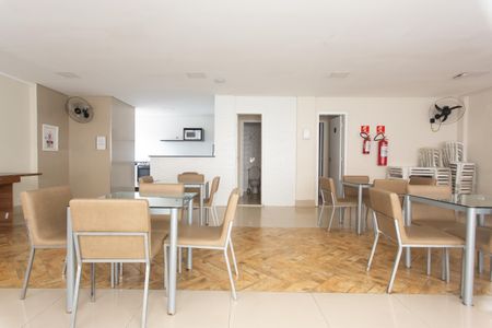 Apartamento para alugar com 45m², 2 quartos e sem vagaSalão de Festas