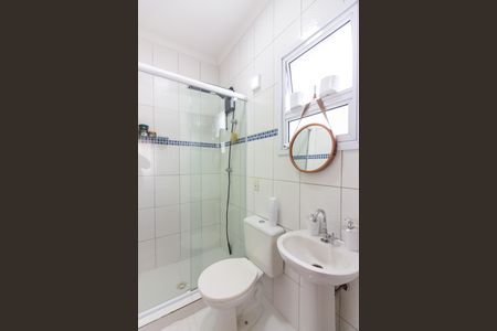 Casa de condomínio à venda com 144m², 3 quartos e 3 vagasBanheiro da Suíte 1