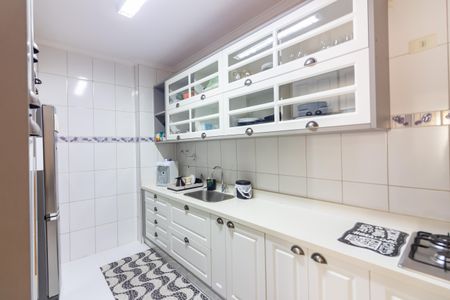 Casa de condomínio à venda com 144m², 3 quartos e 3 vagasCozinha 