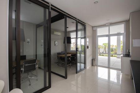 Apartamento à venda com 69m², 2 quartos e 1 vaga Apartamento à venda com 69m², 2 quartos e 1 vagaSala de Coworking