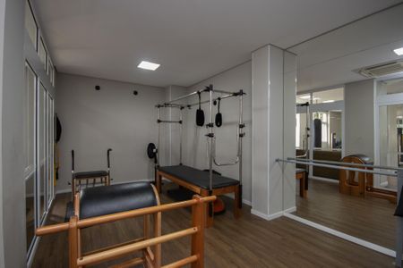 Apartamento à venda com 69m², 2 quartos e 1 vaga Apartamento à venda com 69m², 2 quartos e 1 vagaPilates