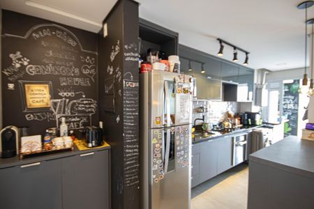 Apartamento à venda com 69m², 2 quartos e 1 vaga Apartamento à venda com 69m², 2 quartos e 1 vagaCozinha