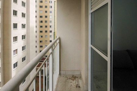 Apartamento para alugar com 45m², 2 quartos e sem vagaVaranda