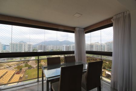 Apartamento à venda com 89m², 2 quartos e 2 vagasSala - Varanda