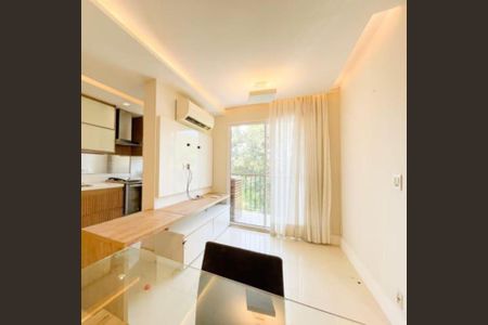 Apartamento à venda com 3 quartos, 73m² em Jacarepaguá, Rio de Janeiro