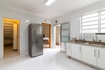 Casa de condomínio para alugar com 180m², 4 quartos e 3 vagasCozinha