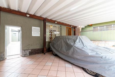 Casa de condomínio para alugar com 180m², 4 quartos e 3 vagasGaragem