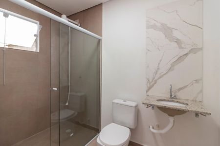 Casa de condomínio para alugar com 180m², 4 quartos e 3 vagasBanheiro 2