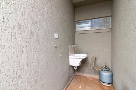 Casa de condomínio para alugar com 180m², 4 quartos e 3 vagasÁrea de Serviço