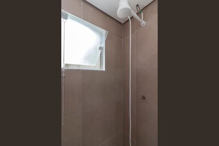 Casa de condomínio para alugar com 180m², 4 quartos e 3 vagasBanheiro 3