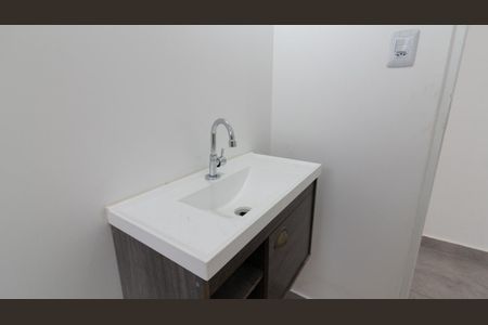 Casa para alugar com 90m², 2 quartos e 1 vagaBanheiro