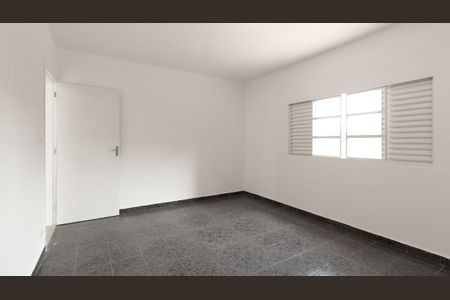 Quarto 1 de casa para alugar com 2 quartos, 90m² em Chácara Cruzeiro do Sul, São Paulo