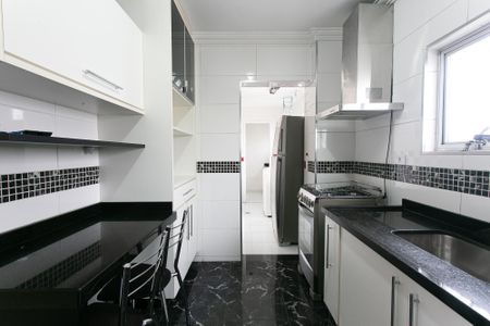 Apartamento à venda com 74m², 2 quartos e 1 vagaCozinha