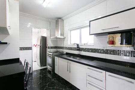 Apartamento à venda com 74m², 2 quartos e 1 vagaCozinha