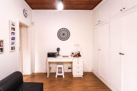 Casa à venda com 180m², 3 quartos e 2 vagas Casa à venda com 180m², 3 quartos e 2 vagasSala 2