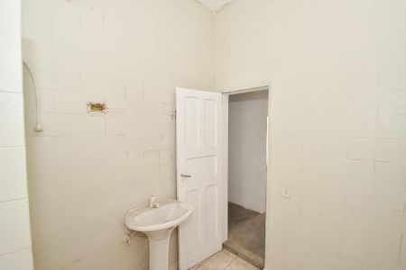 Casa à venda com 150m², 3 quartos e 2 vagasBanheiro