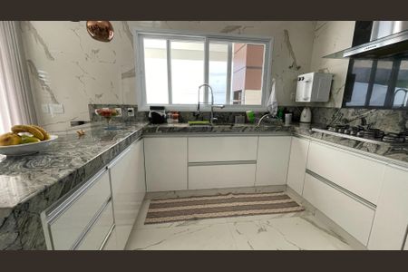 Casa de condomínio à venda com 263m², 4 quartos e 4 vagasFoto 10