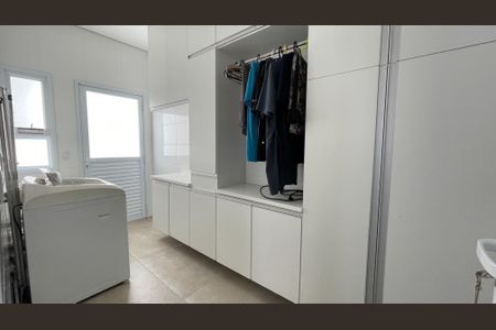 Casa de condomínio à venda com 263m², 4 quartos e 4 vagasFoto 34