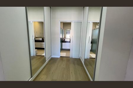 Casa de condomínio à venda com 263m², 4 quartos e 4 vagasFoto 17