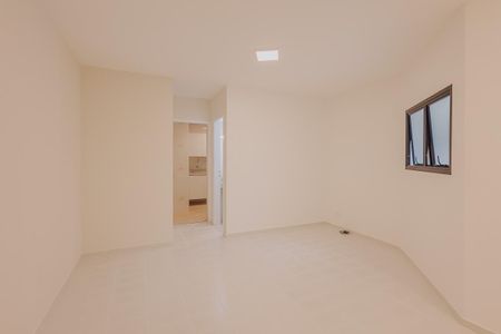Apartamento para alugar com 37m², 1 quarto e sem vagaSala/Quarto