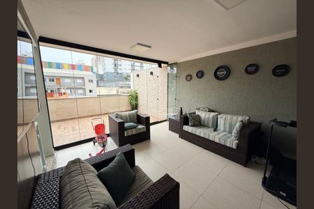 Casa à venda com 3 quartos, 152m² em Vila Antonina, São Paulo