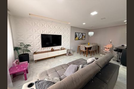 Casa à venda com 3 quartos, 152m² em Vila Antonina, São Paulo