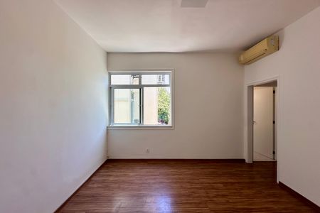 Sala de apartamento à venda com 3 quartos, 69m² em Humaitá, Rio de Janeiro