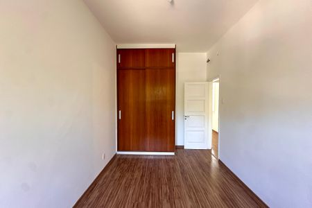 Quarto 1 de apartamento à venda com 3 quartos, 69m² em Humaitá, Rio de Janeiro