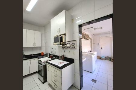 Apartamento à venda com 200m², 5 quartos e 2 vagas