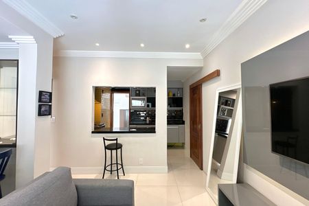 Sala de apartamento para alugar com 2 quartos, 69m² em Copacabana, Rio de Janeiro