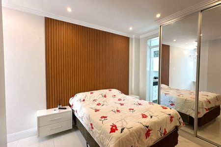 Suíte 1 de apartamento para alugar com 2 quartos, 69m² em Copacabana, Rio de Janeiro