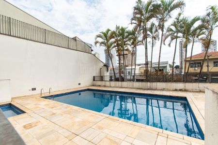 Apartamento à venda com 120m², 3 quartos e 2 vagasÁrea comum - Piscina