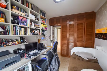 Apartamento à venda com 120m², 3 quartos e 2 vagasQuarto 1