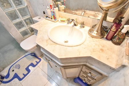 Apartamento à venda com 120m², 3 quartos e 2 vagasBanheiro